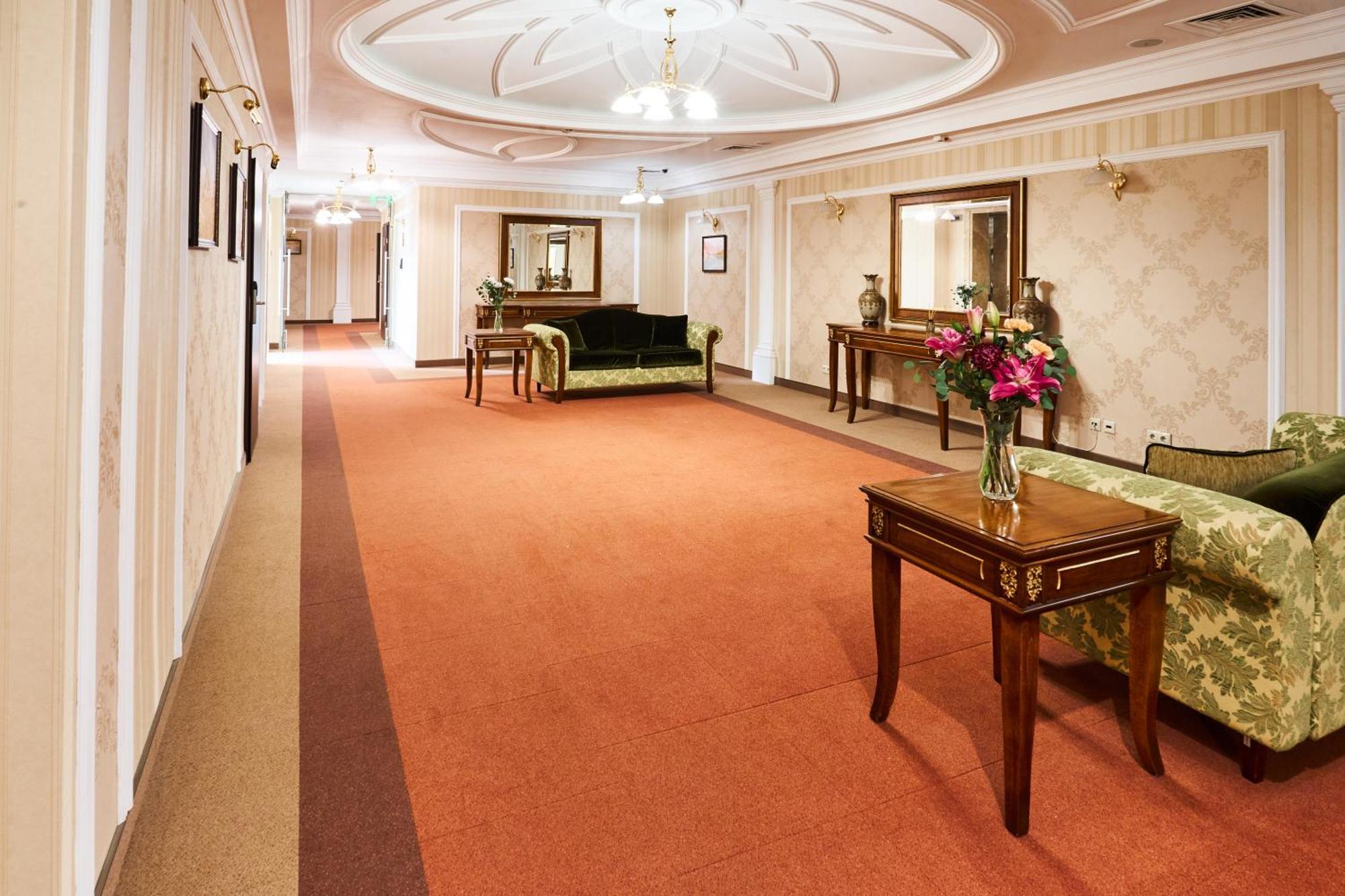 Kainar Hotel Shymkent Exterior photo